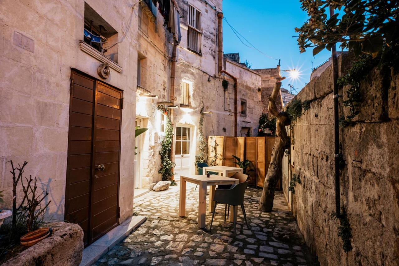 19.52 Matera Acomodação com café da manhã Exterior foto